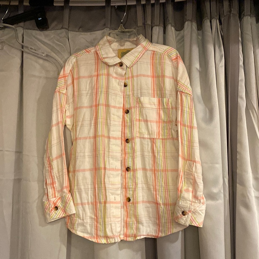 3/$30 Thereabouts Girls Flannel top size xs 6/6x